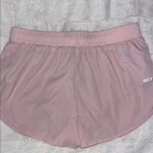 SET Active Shorts